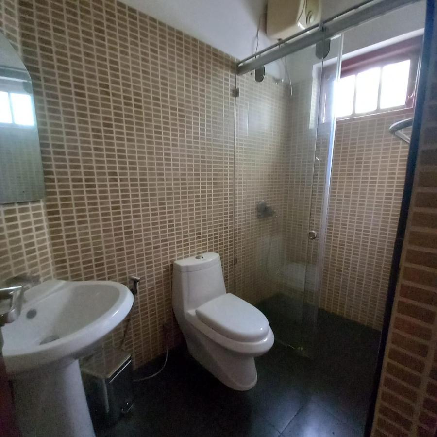 Crown Hills Kandy Inn ภายนอก รูปภาพ