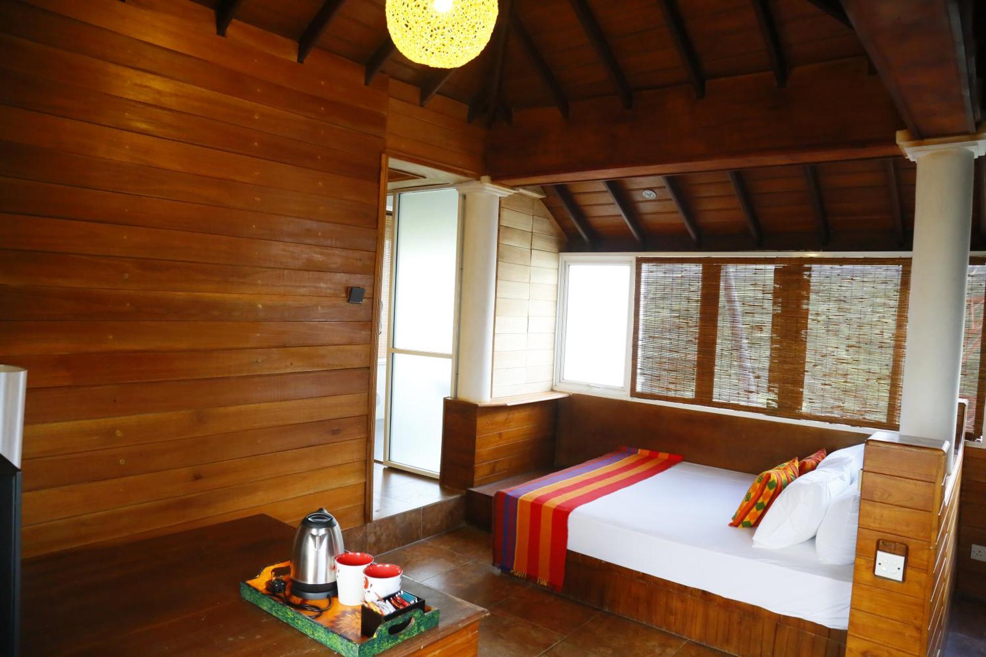 Crown Hills Kandy Inn ภายนอก รูปภาพ