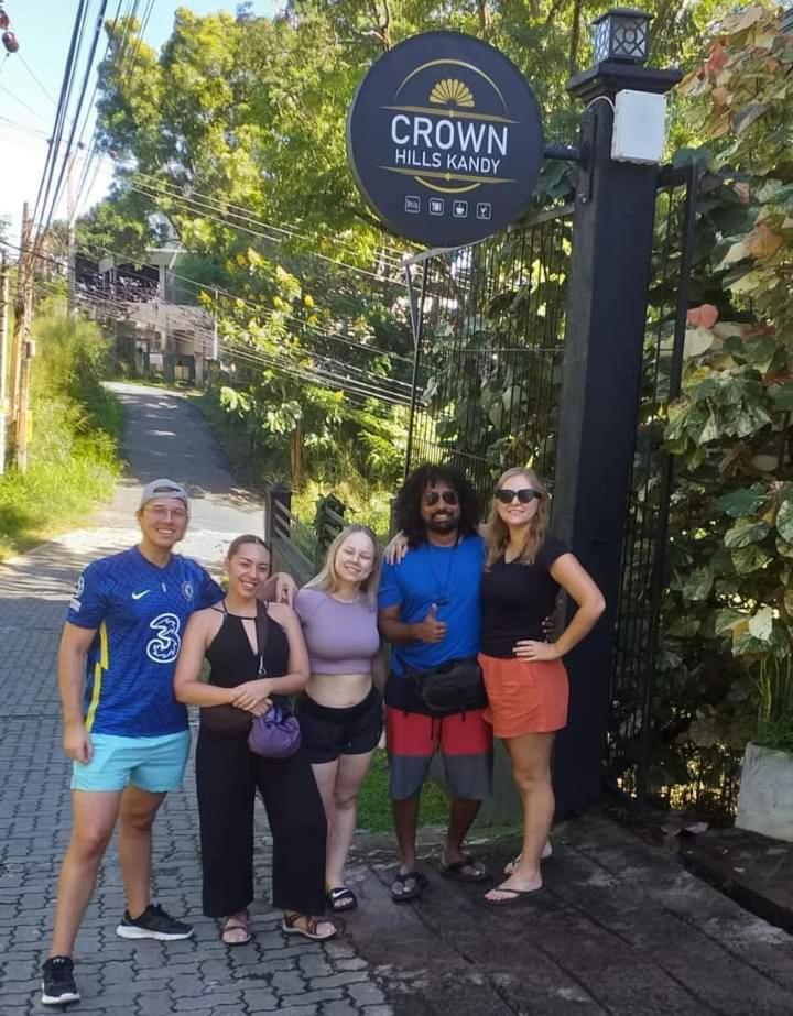 Crown Hills Kandy Inn ภายนอก รูปภาพ